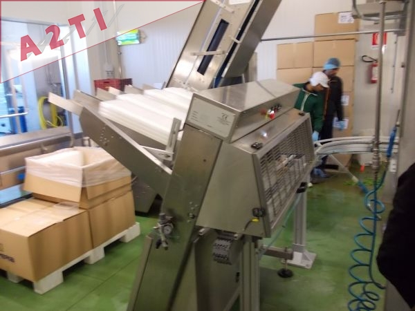 Dépileurs de barquettes multi colonnes pour operculeuses Dépileurs de barquettes multi colonnes pour operculeuses
